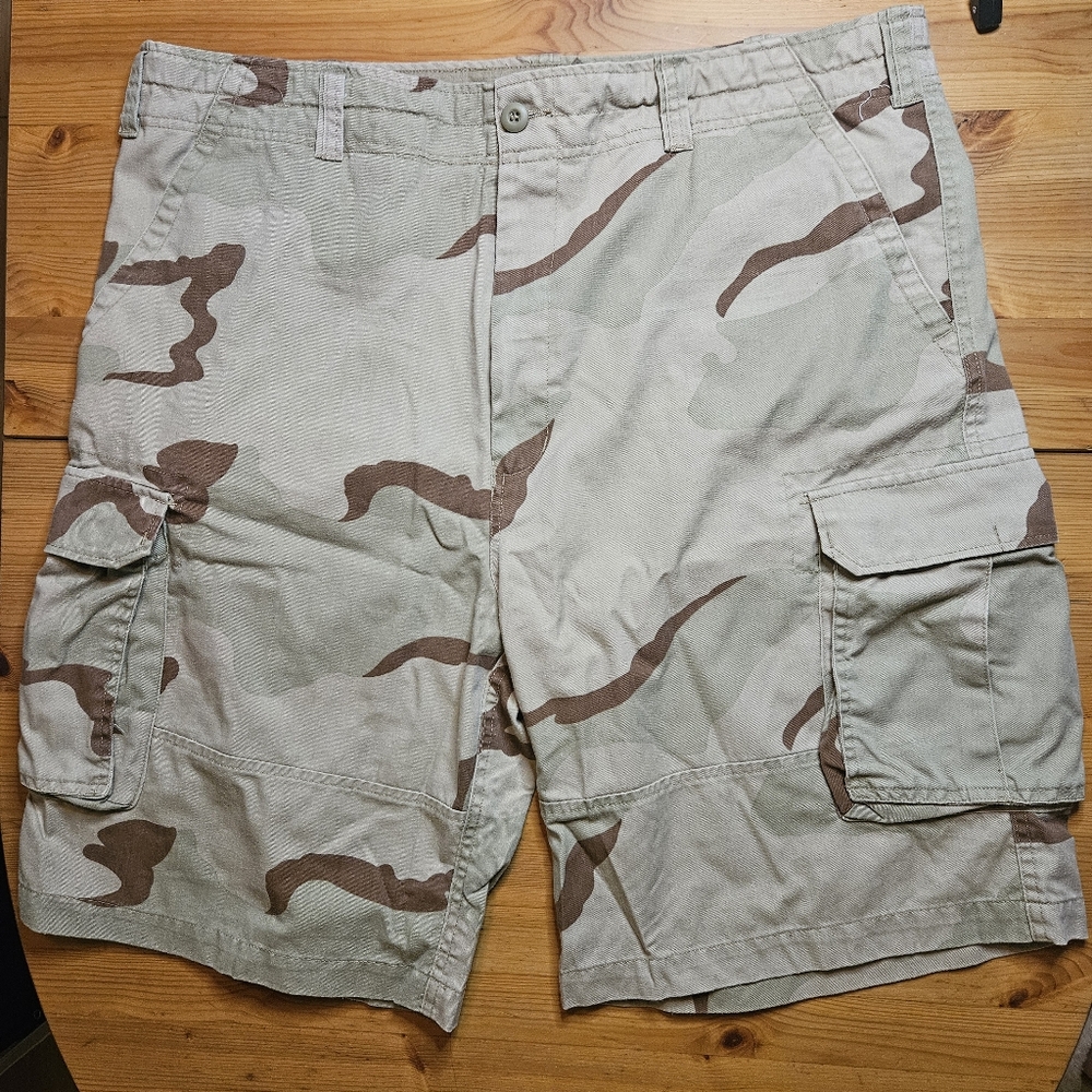 XL Rothco BDU Men's Camouflage Cargo Shorts